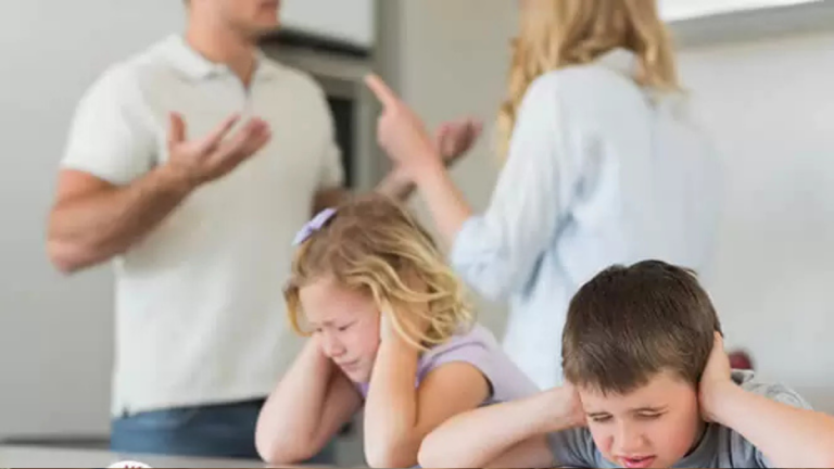 Aile İçi Çatışmaların Çocuk Gelişimi Üzerindeki Etkisi: Sistemik Aile Terapisi Perspektifi